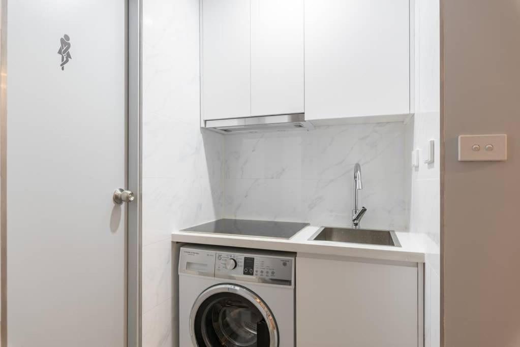 1 Private Double Bed In Sydney Cbd Near Train Uts Darlinghar&Icc&C Hinatown Hotel ภายนอก รูปภาพ